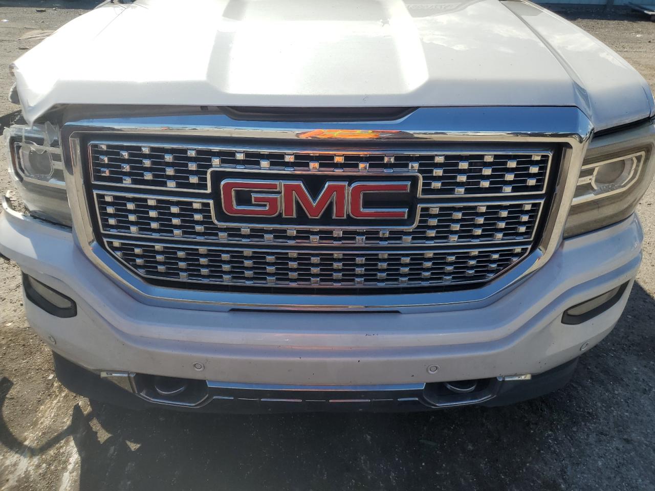 2018 GMC Sierra K1500 Denali VIN: 3GTU2PEJ0JG139113 Lot: 73861224