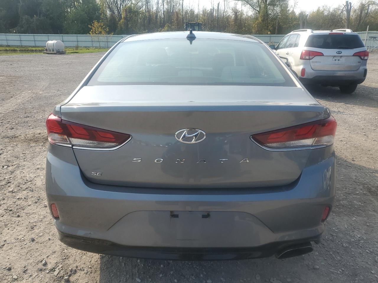 2018 Hyundai Sonata Se VIN: 5NPE24AF8JH693477 Lot: 75693064