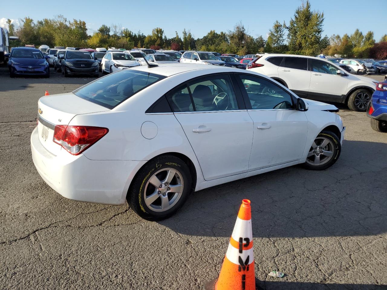 2014 Chevrolet Cruze - Image 3