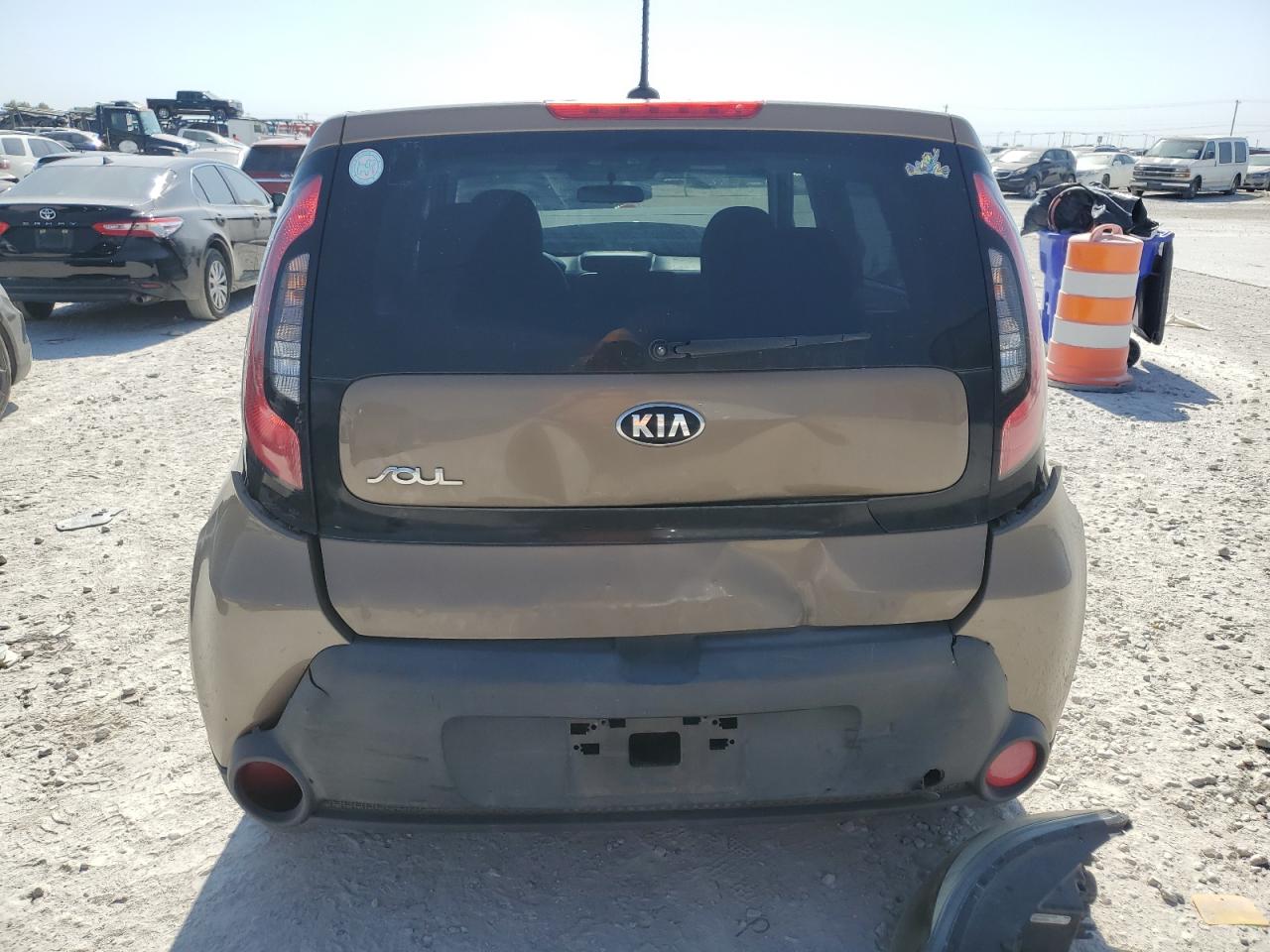 2016 Kia Soul VIN: KNDJN2A27G7288926 Lot: 76807014