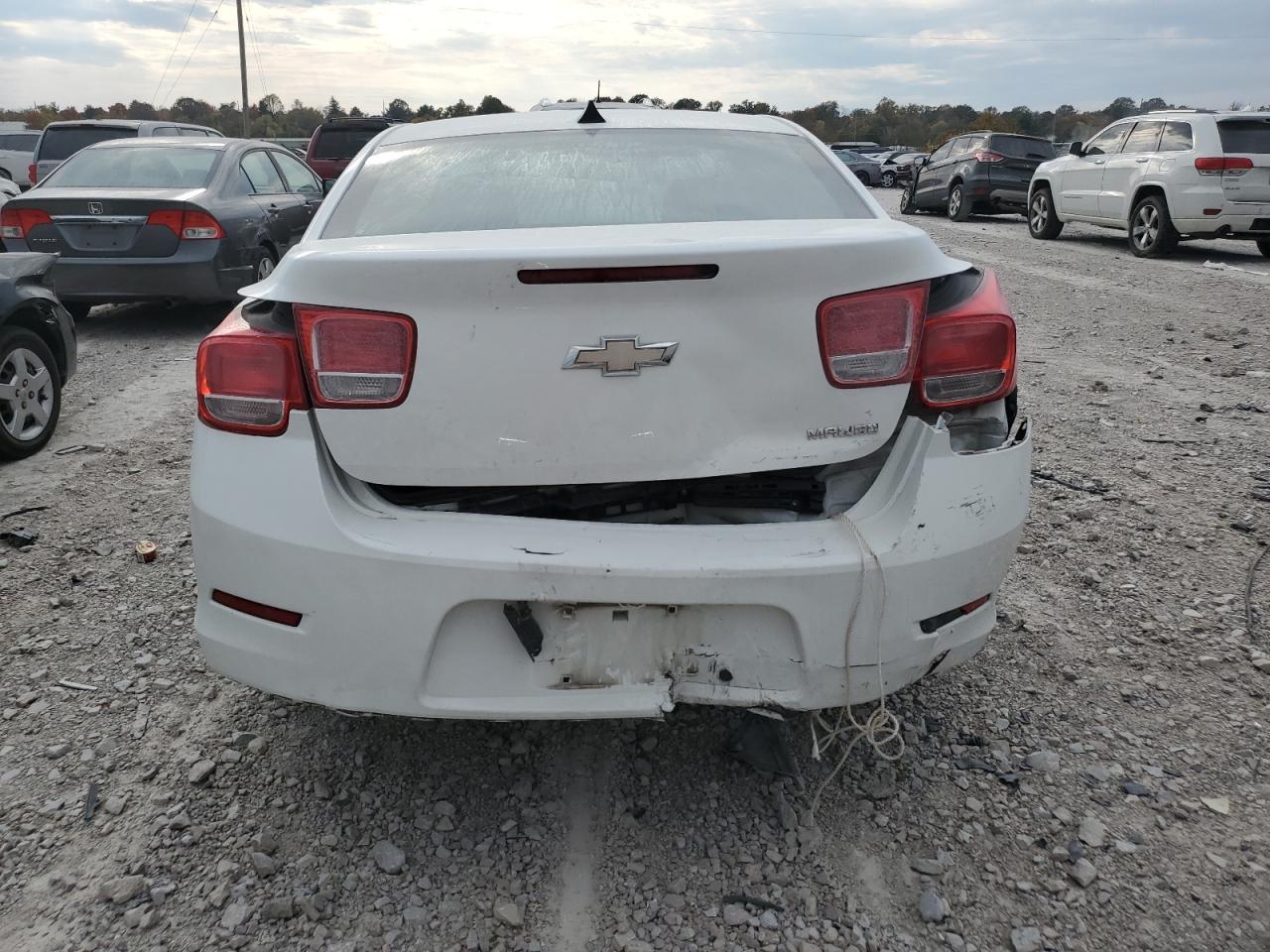 VIN 1G11B5SA3DF340613 2013 CHEVROLET MALIBU no.6