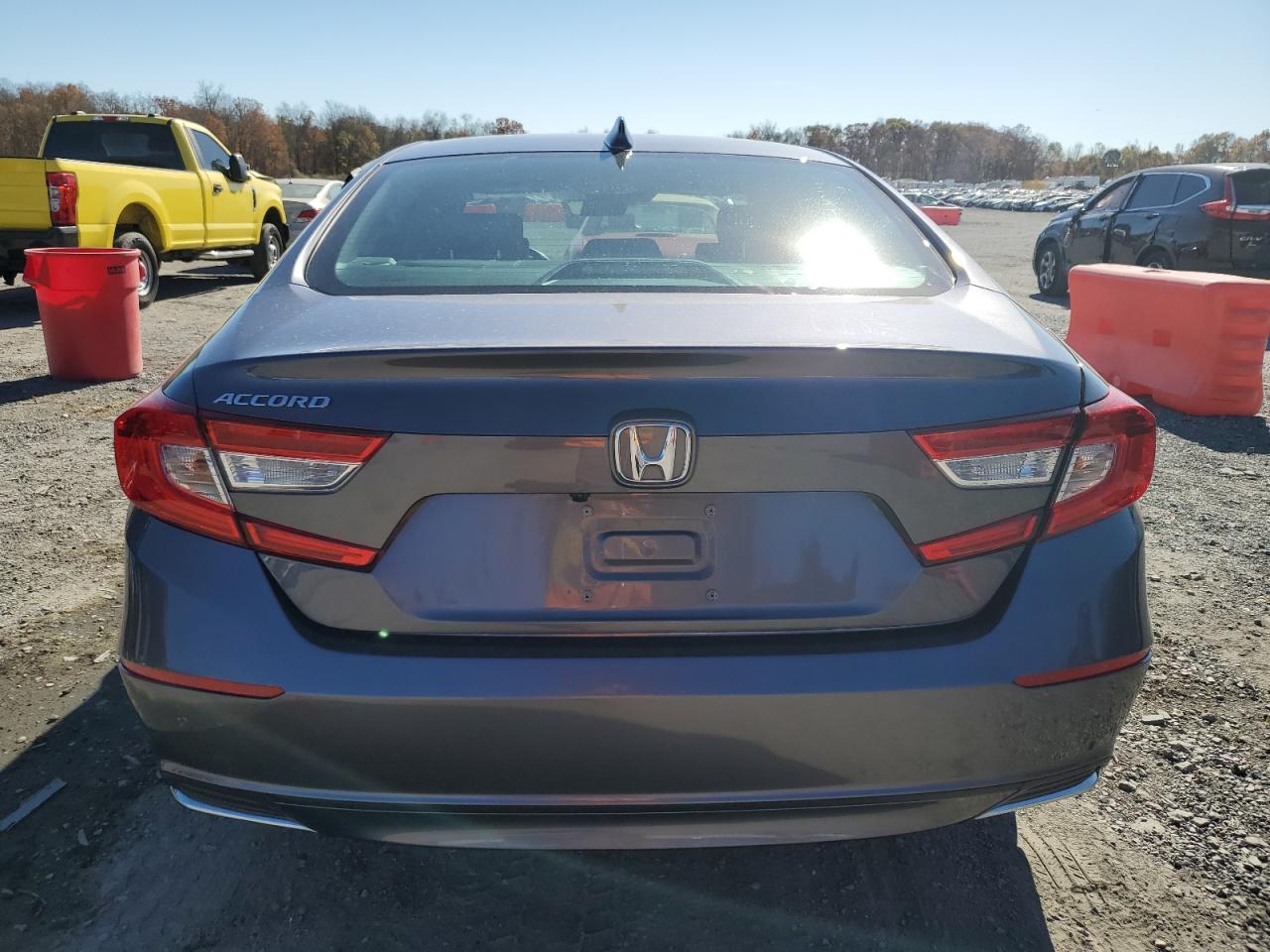 1HGCV1F58JA267472 2018 Honda Accord Exl