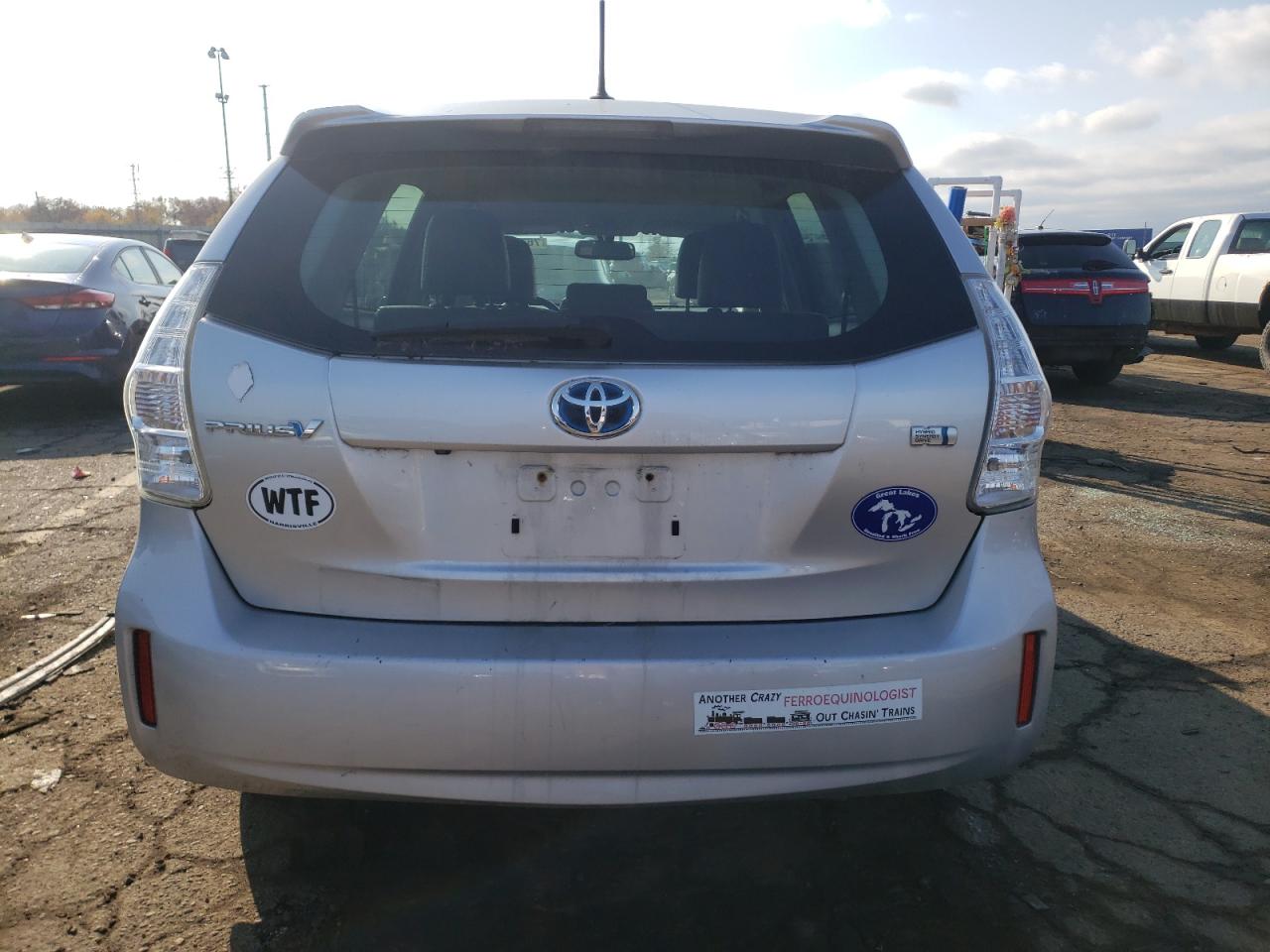 JTDZN3EU3D3212546 2013 Toyota Prius V