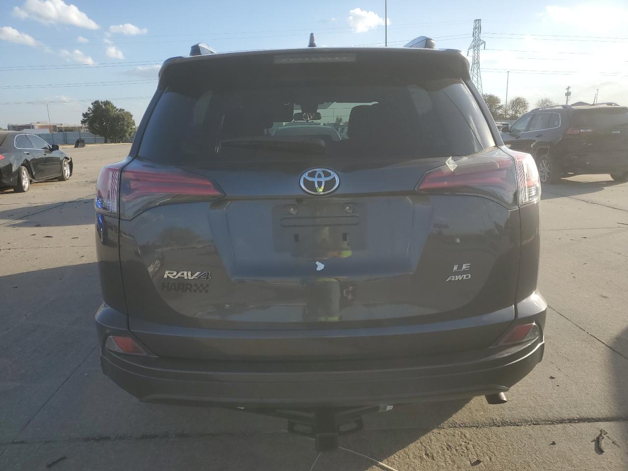 2017 Toyota Rav4 Le VIN: 2T3BFREV4HW550213 Lot: 73957354