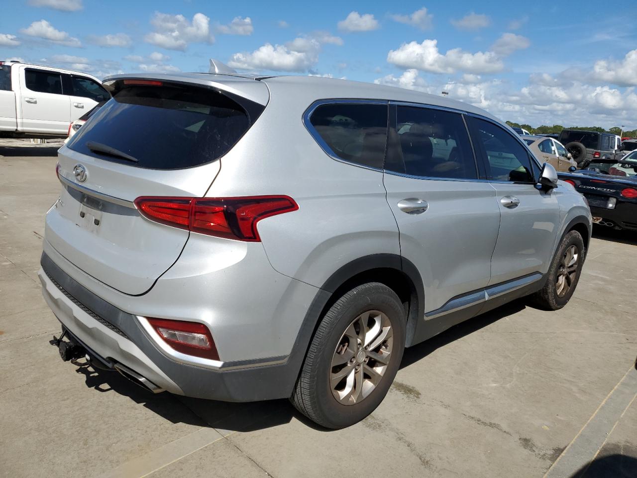 5NMS33AD7LH175157 2020 Hyundai Santa Fe Sel