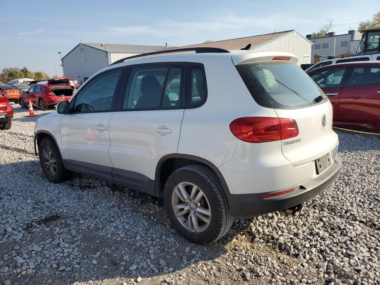 2015 Volkswagen Tiguan S VIN: WVGBV7AX4FW531041 Lot: 77992444