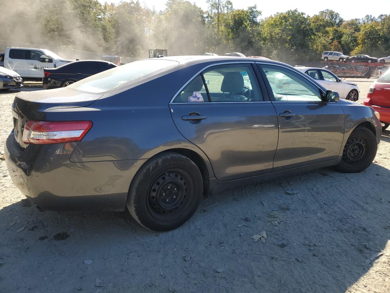 2010 Toyota Camry - Image 3