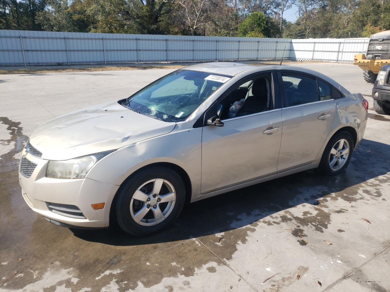 2011 Chevrolet Cruze - Image 1