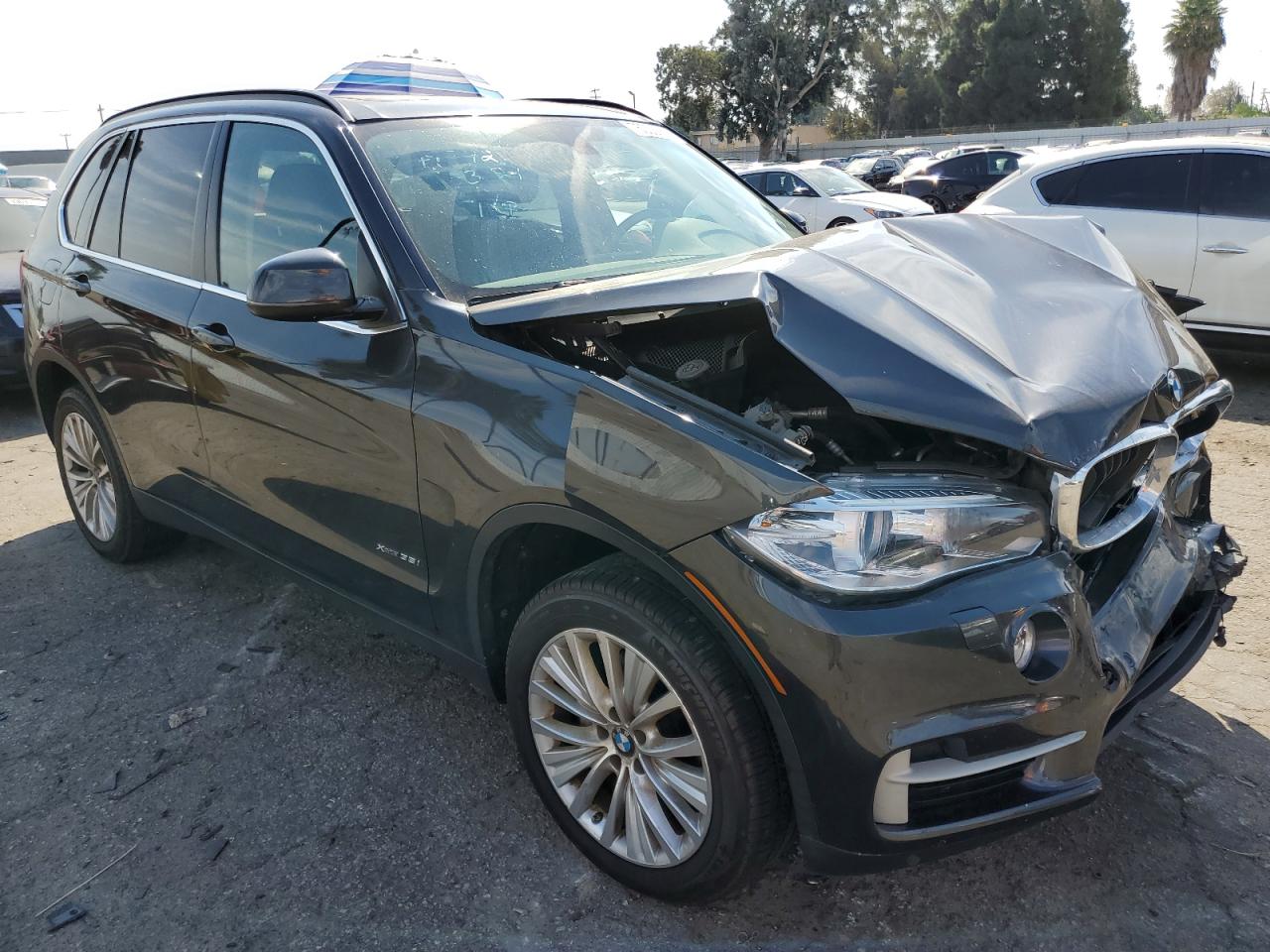 VIN 5UXKR0C5XE0H17973 2014 BMW X5 no.4