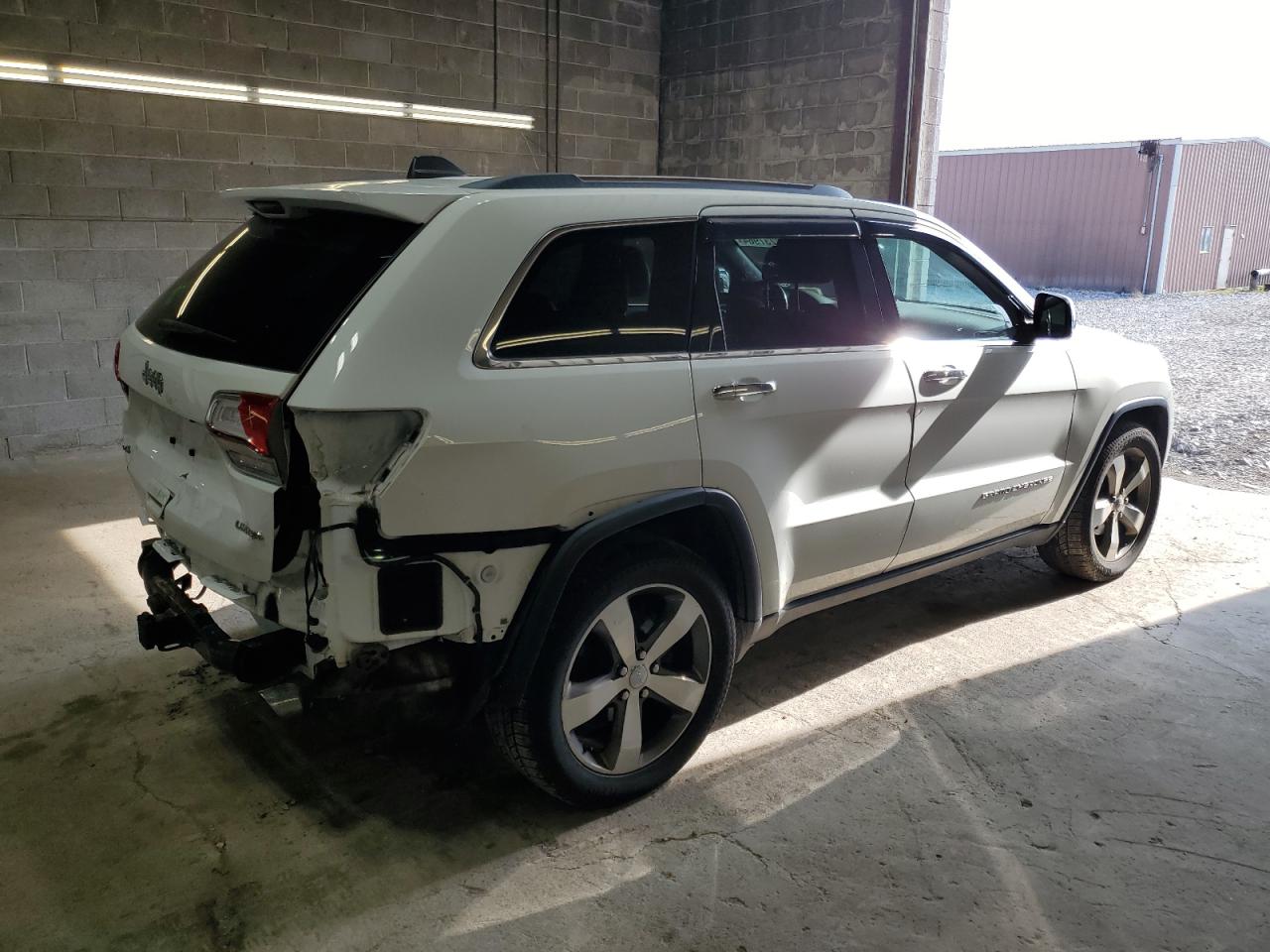2015 Jeep Grand Cherokee - Image 3
