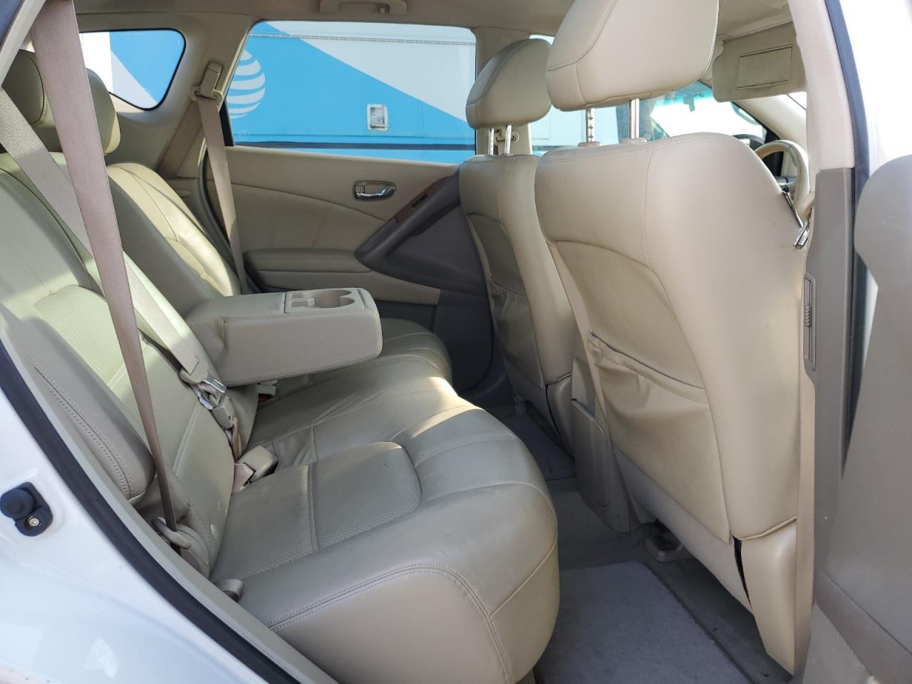 2011 Nissan Murano - Image 11