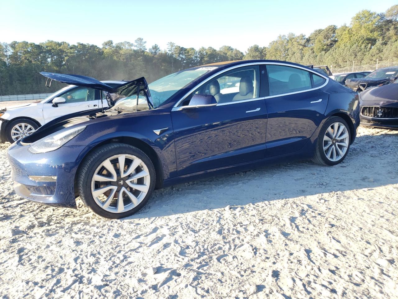 5YJ3E1EA5JF024951 2018 TESLA MODEL 3 - Image 1