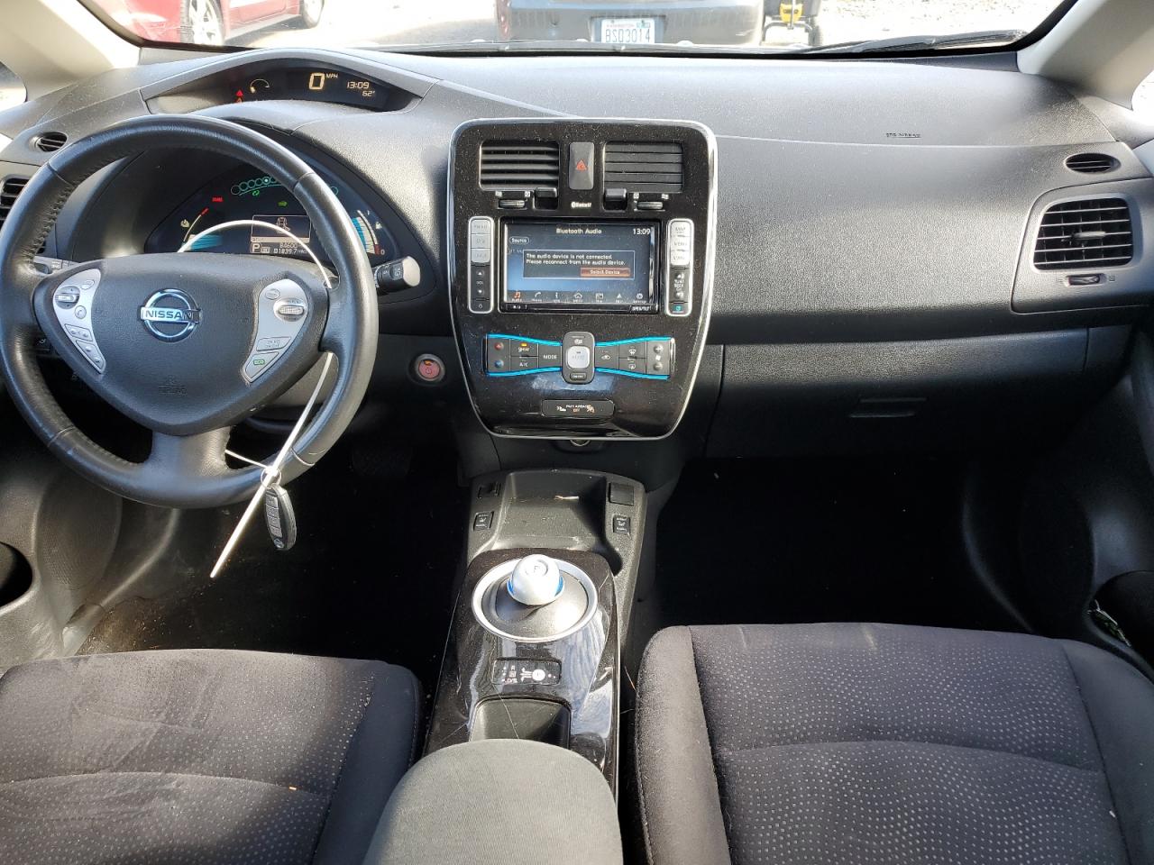 2016 Nissan Leaf - Image 8