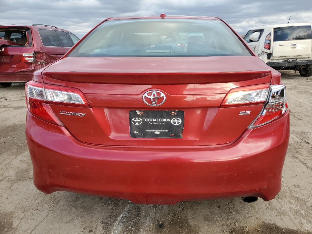 2012 Toyota Camry - Image 6