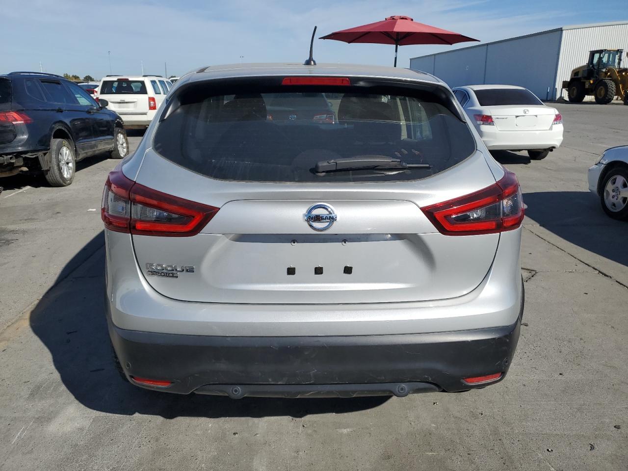 2021 Nissan Rogue Sport S VIN: JN1BJ1AV6MW306468 Lot: 74959404