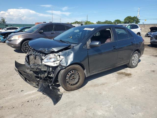 2011 Toyota Yaris 