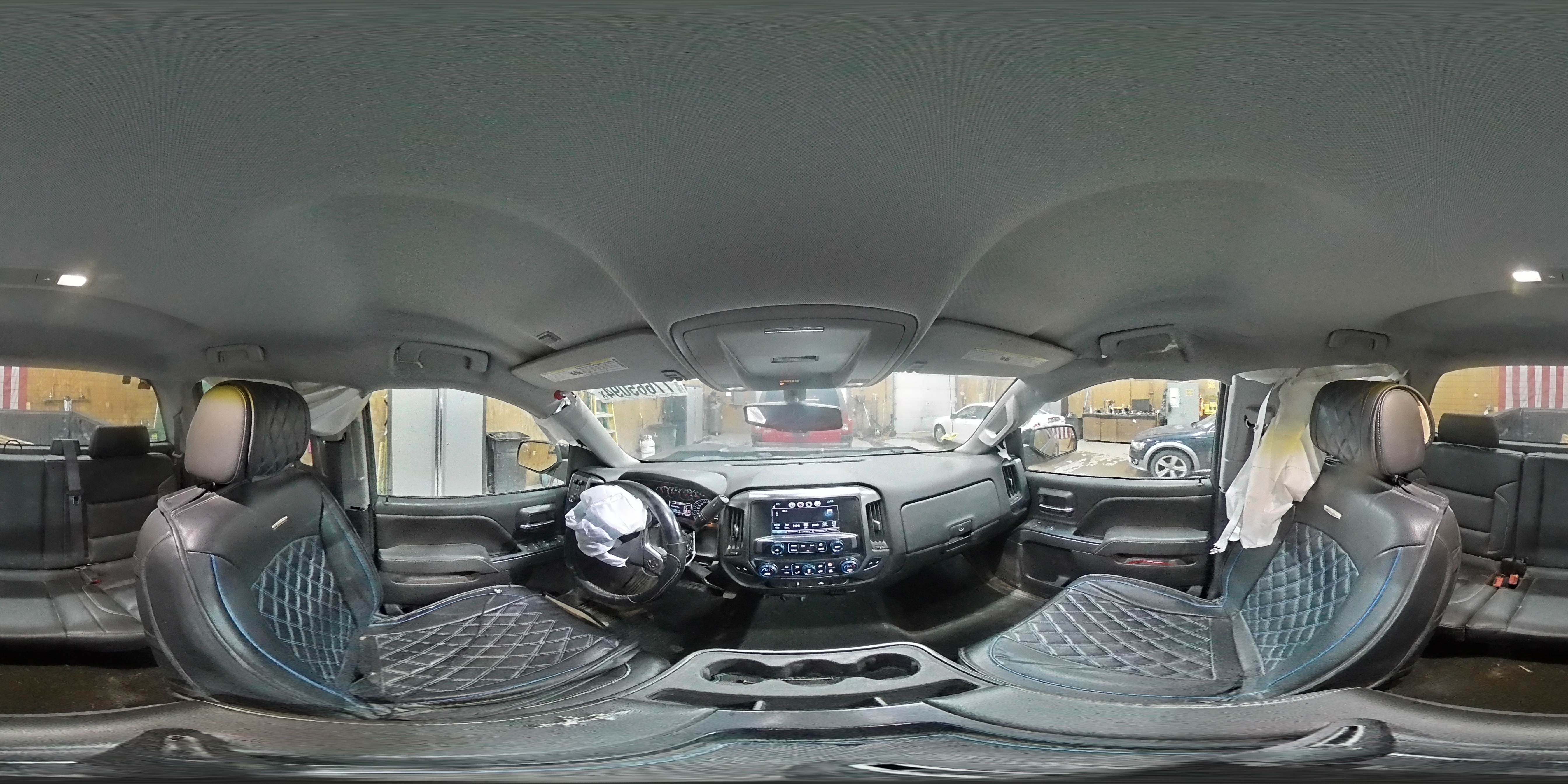 2016 Chevrolet Silverado - Image 13