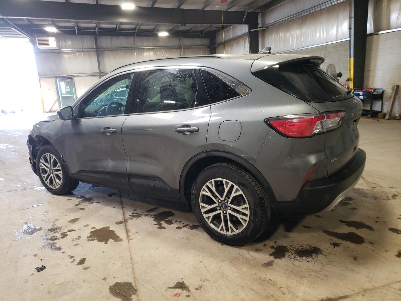 2021 Ford Escape - Image 2