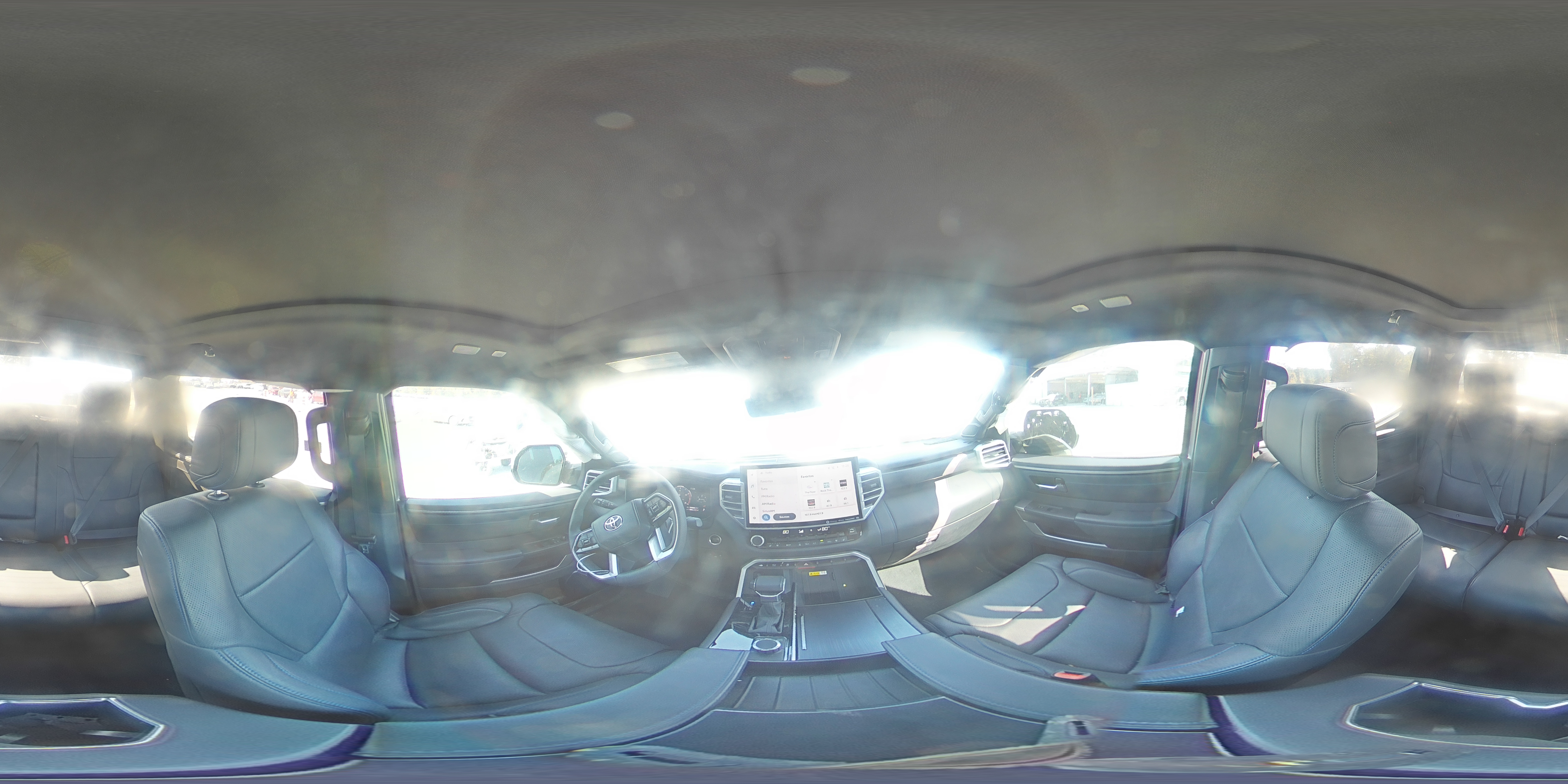 2023 Toyota Tundra - Image 12