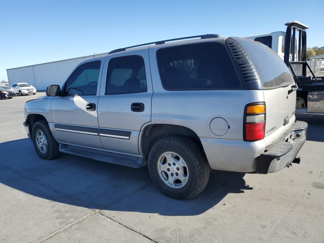 2005 Chevrolet Tahoe - Image 2