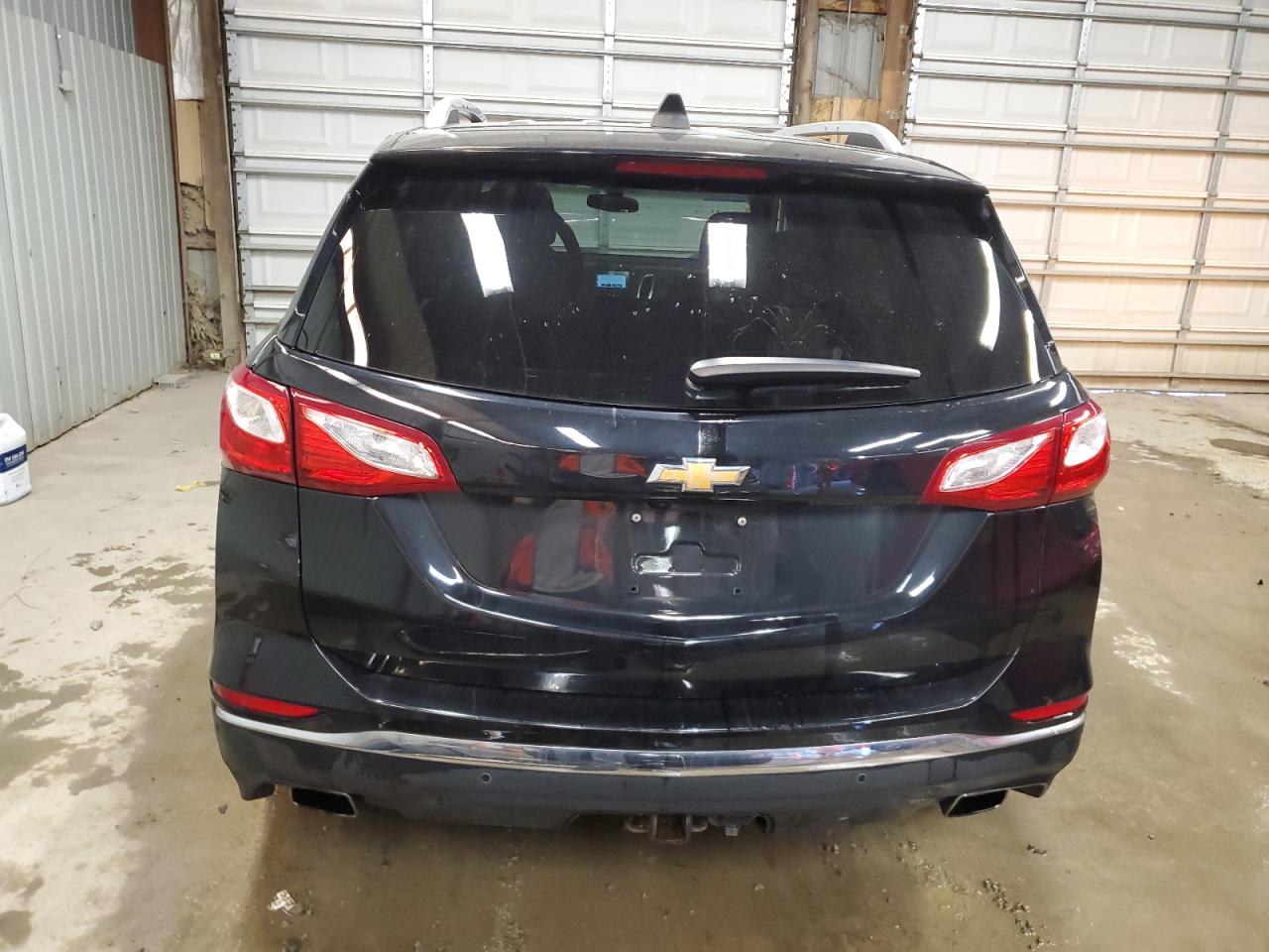 2GNAXTEX9J6264213 2018 Chevrolet Equinox Lt