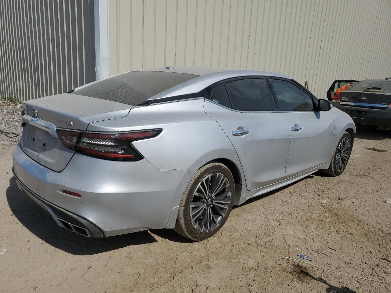 2020 Nissan Maxima - Image 3