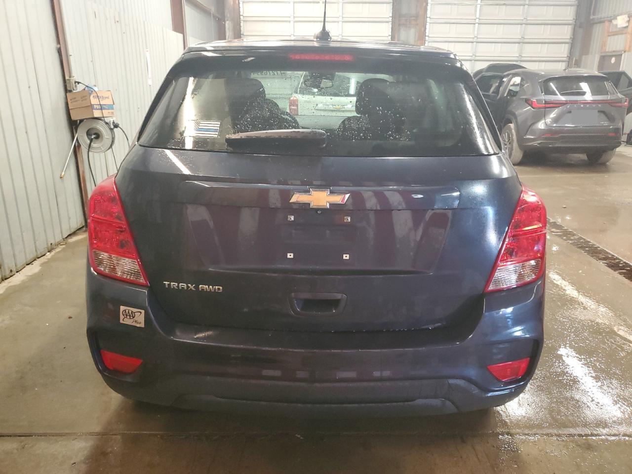 3GNCJNSBXJL264733 2018 Chevrolet Trax Ls