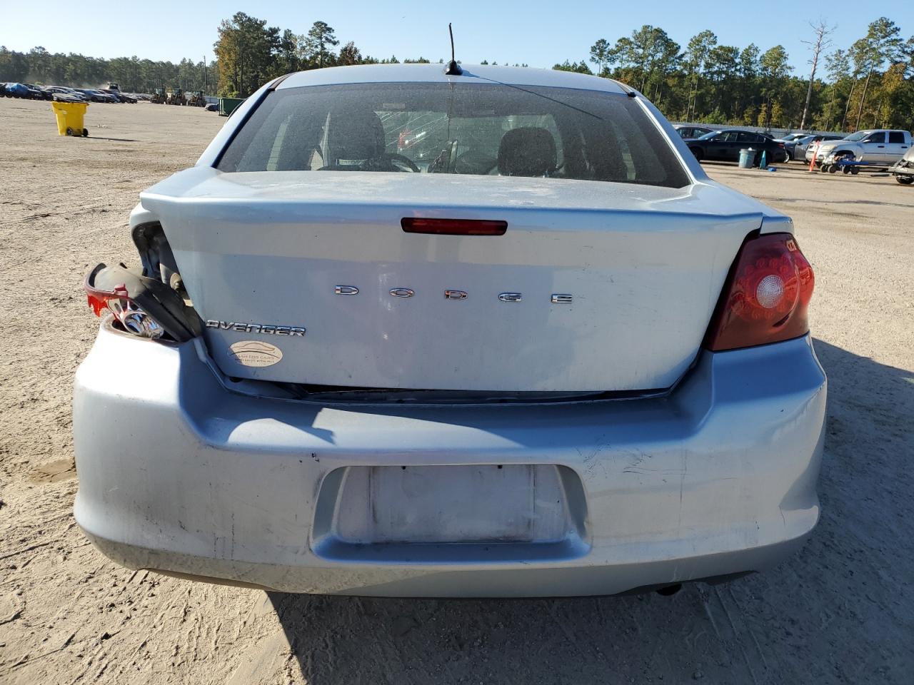 2013 Dodge Avenger - Image 6