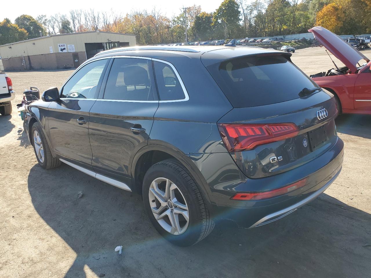 2018 Audi Q5 - Image 2