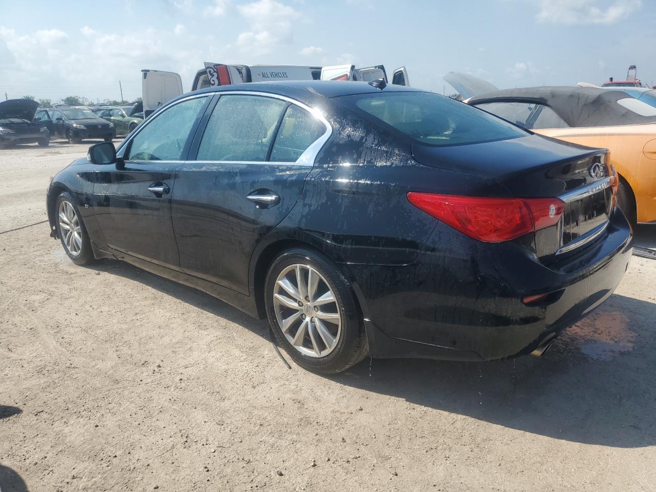 2015 Infiniti Q50 - Image 2