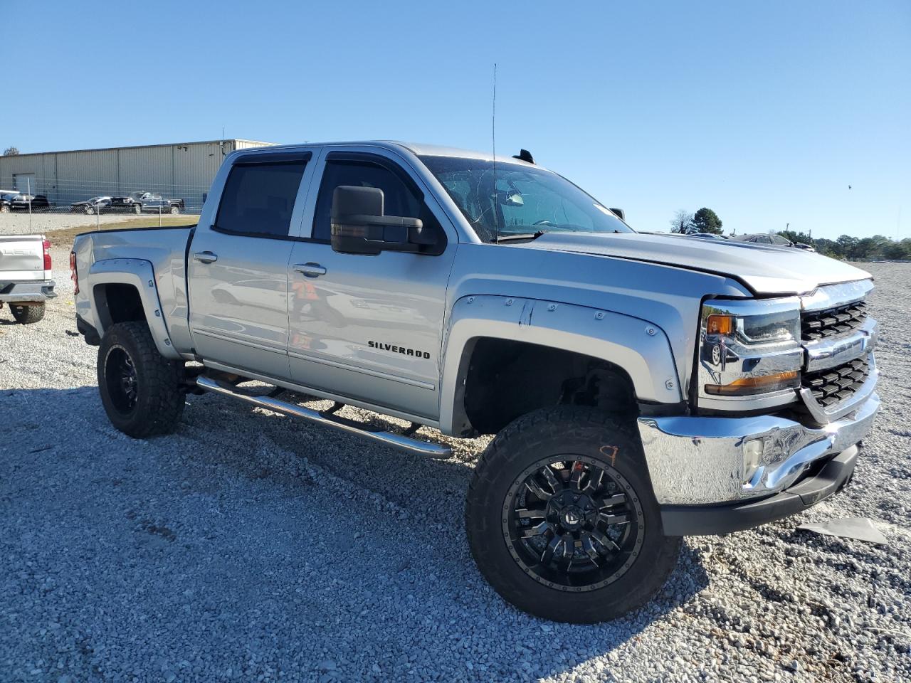 2017 Chevrolet Silverado - Image 4