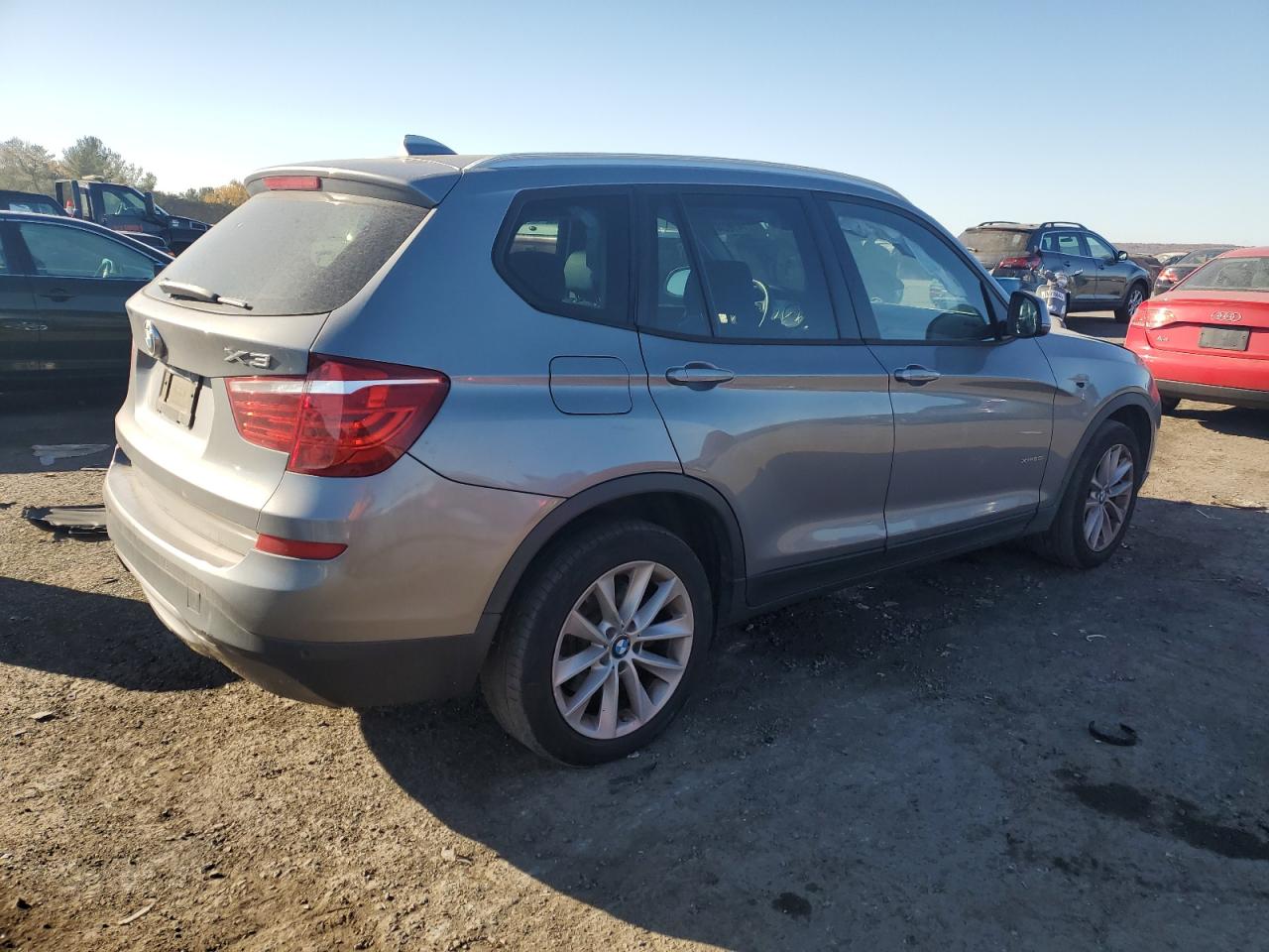 VIN 5UXWX9C56H0D96742 2017 BMW X3 no.3