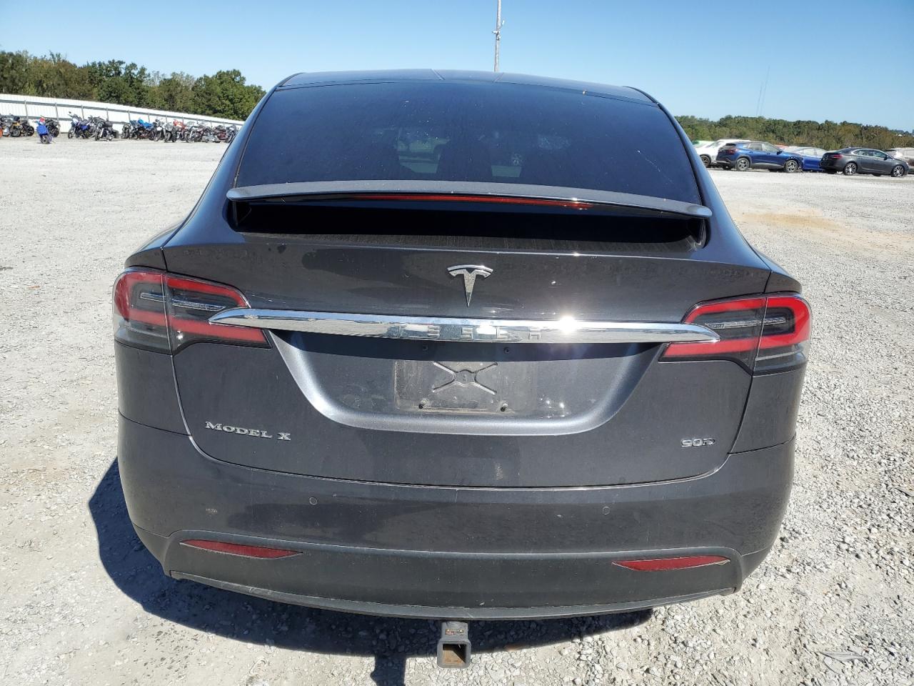 2016 Tesla Model X VIN: 5YJXCAE29GF004307 Lot: 75016184