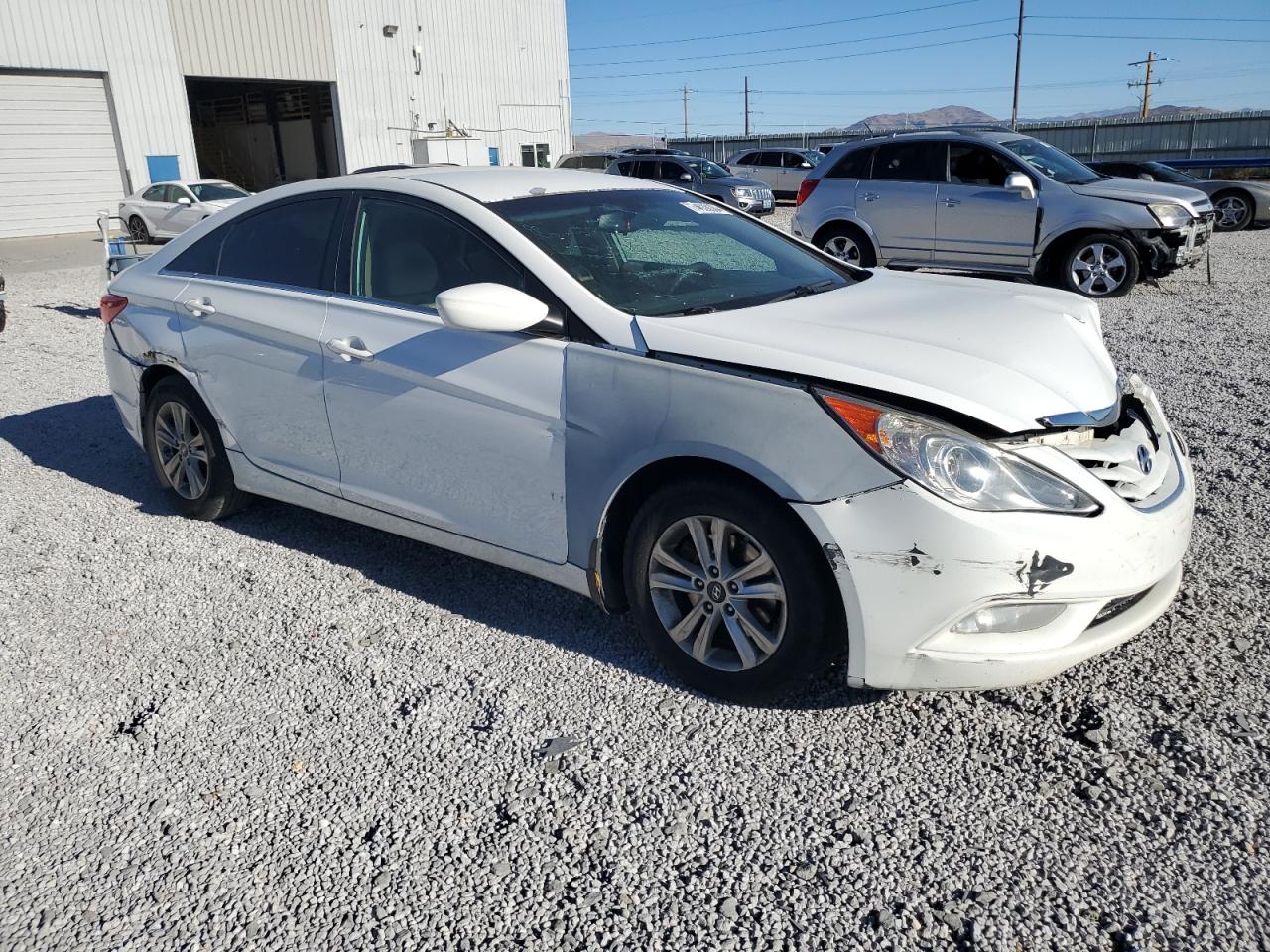 2013 Hyundai Sonata - Image 4