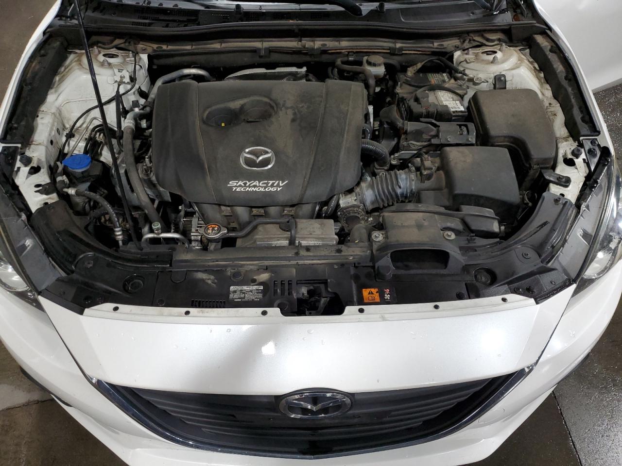2014 Mazda 3 - Image 12