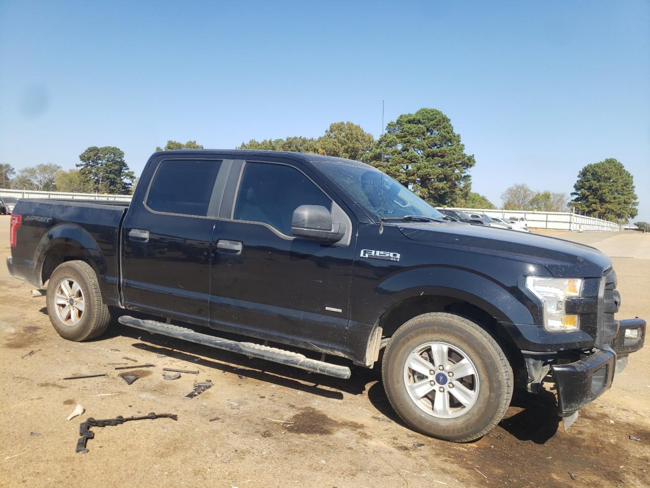 2016 Ford F-150 - Image 4