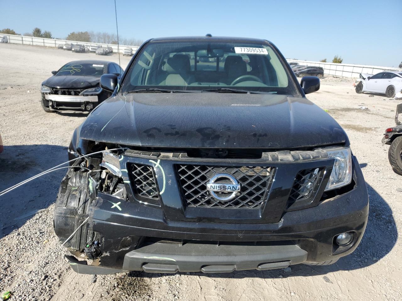 2018 Nissan Navara (Frontier) - Image 5