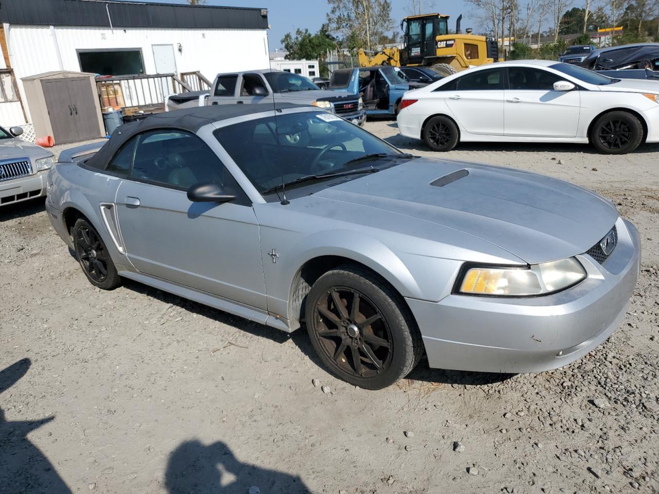 2000 Ford Mustang VIN: 1FAFP4444YF184769 Lot: 76180104