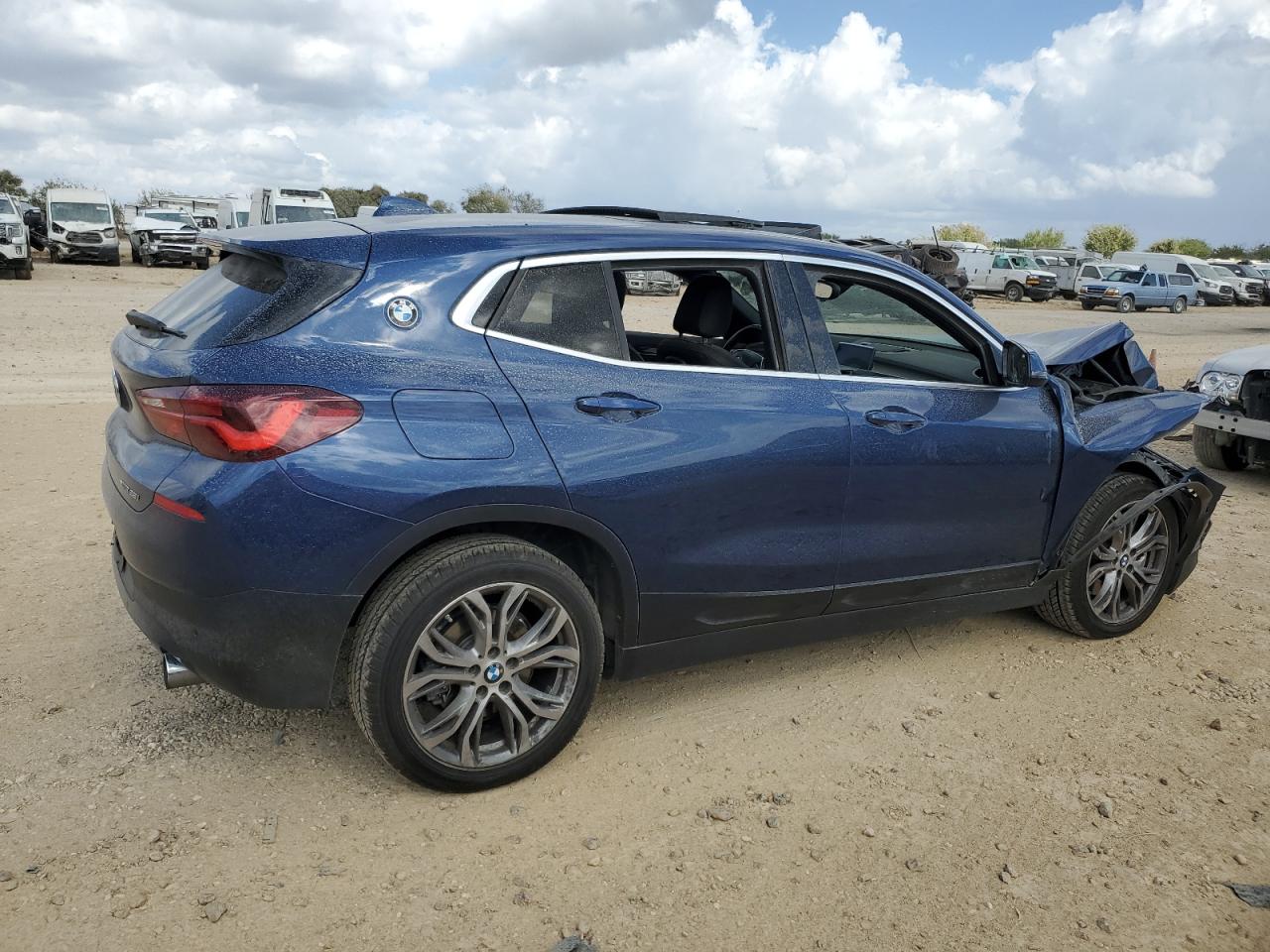 2022 BMW X2 - Image 3