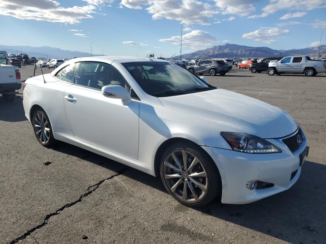 VIN JTHFF2C24E2531732 2014 LEXUS IS no.4