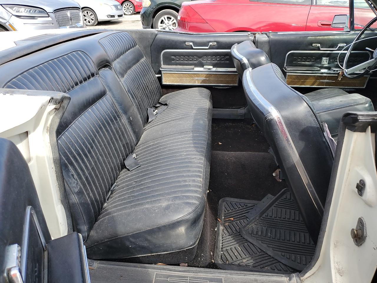 1966 Lincoln Continenta VIN: 6Y86G414159 Lot: 76480434