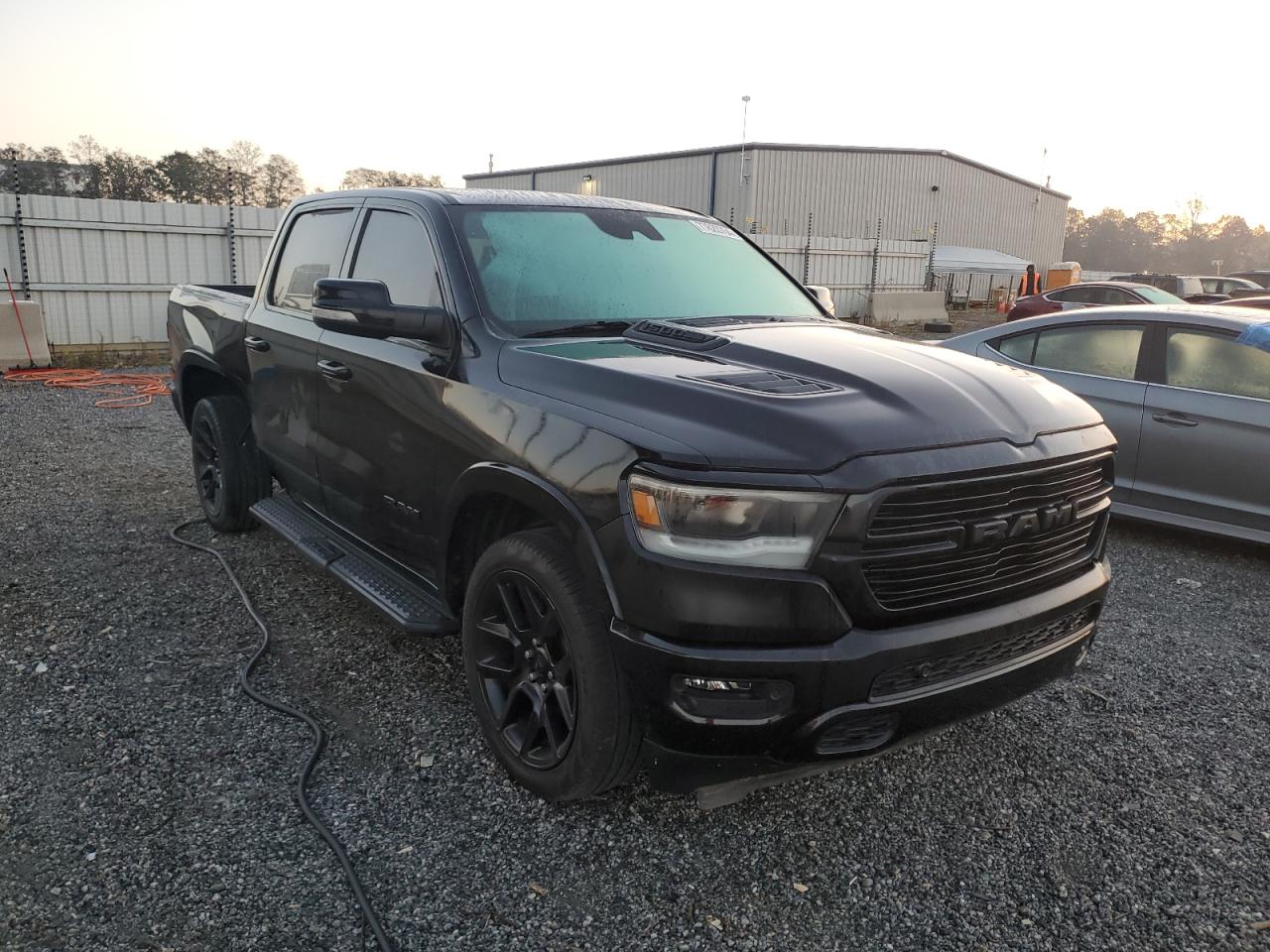 2021 RAM 1500 - Image 4