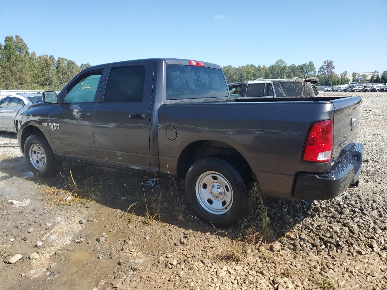 2020 RAM 1500 - Image 2