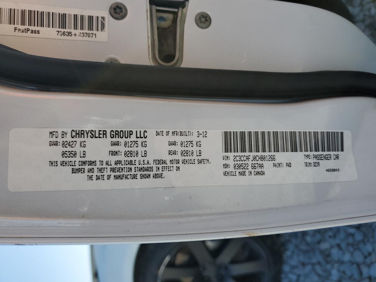 2012 Chrysler 300 - Image 13