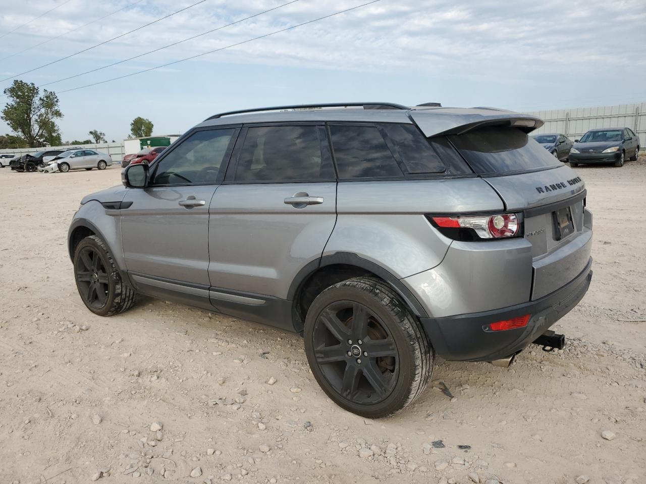 2013 Land Rover Range Rover - Image 2