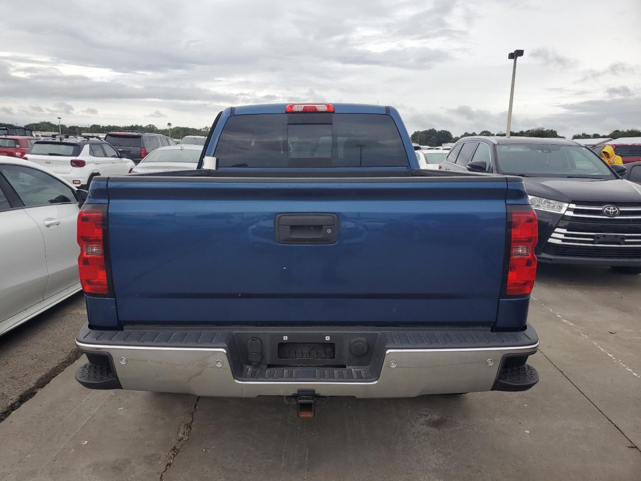 1GCVKREC7FZ262884 2015 Chevrolet Silverado K1500 Lt