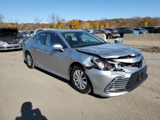 4T1C31AK2NU599036 Toyota Camry LE 4