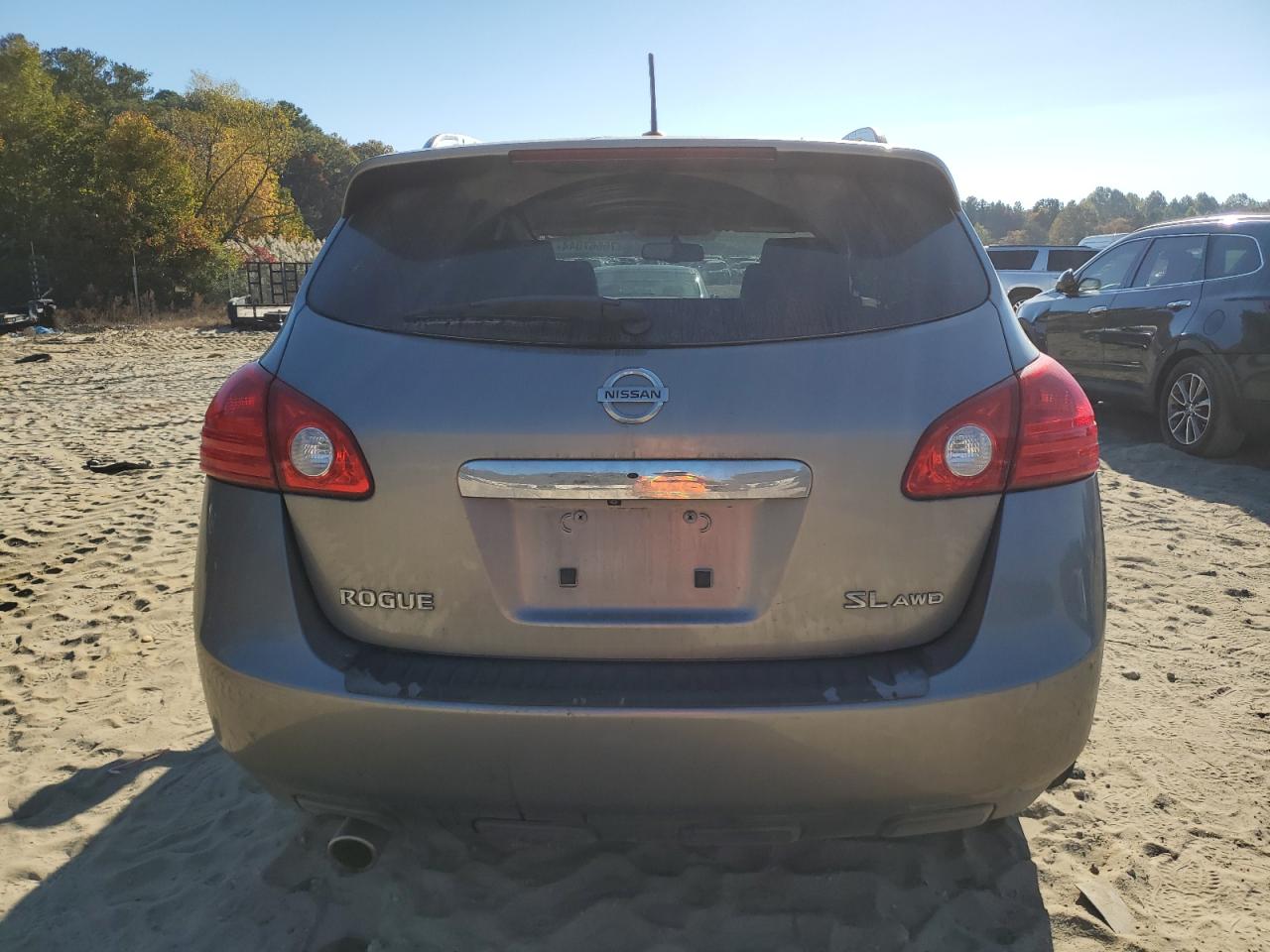 2011 Nissan Rogue S VIN: JN8AS5MV1BW250417 Lot: 76667044