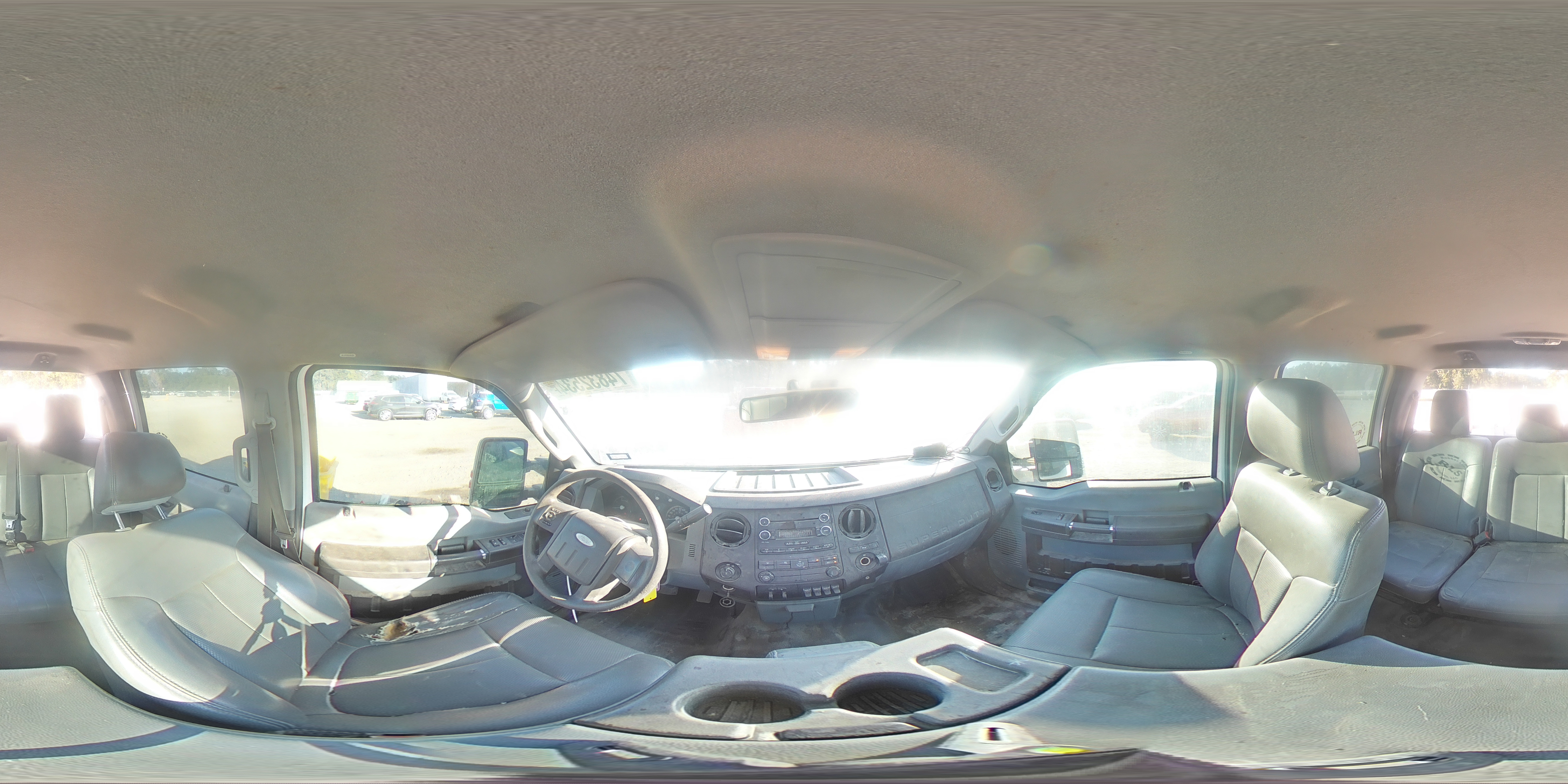 2011 Ford F250 - Image 13