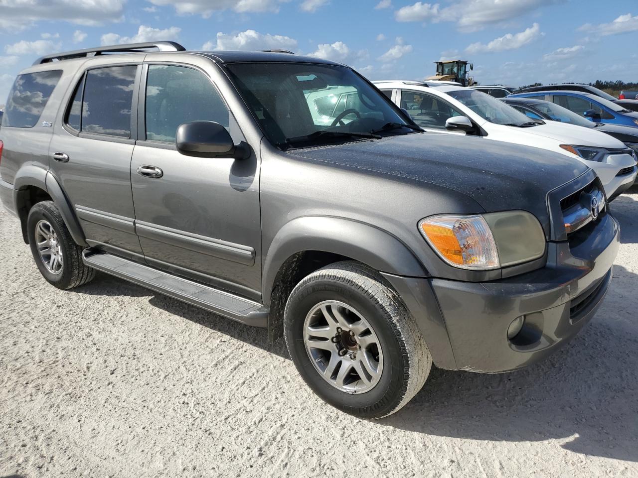 2005 Toyota Sequoia Sr5 VIN: 5TDZT34A75S257874 Lot: 77404214